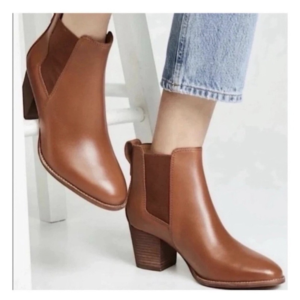 Madewell Regan Pull-on Chelsea Boots in English‎ Saddle Leather Women's Size 7